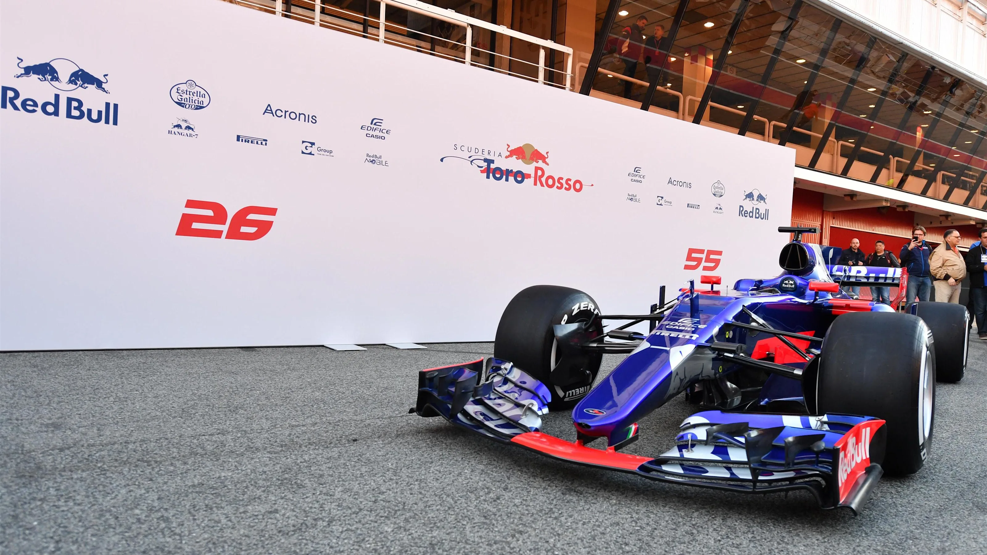New-look Toro Rosso completes '17 launches in Spain